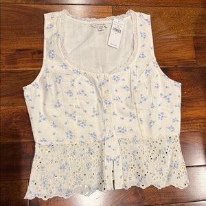 American Eagle Outfitters Cream and Blue Floral Eyelet Blouse